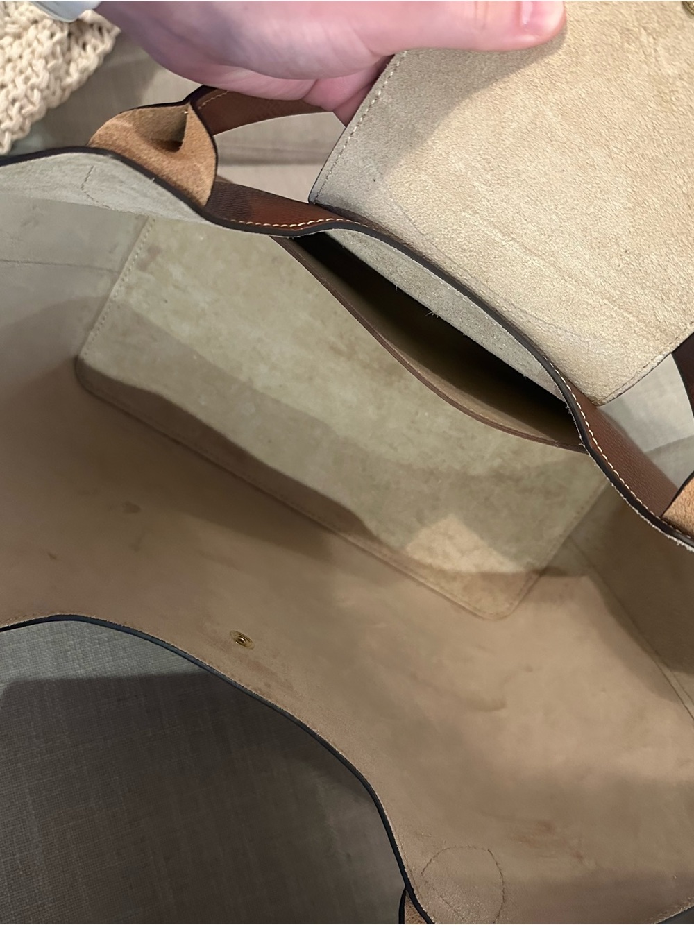 Longchamp Epure Leather Shoulder Bag in brown - Picture 2 of 4